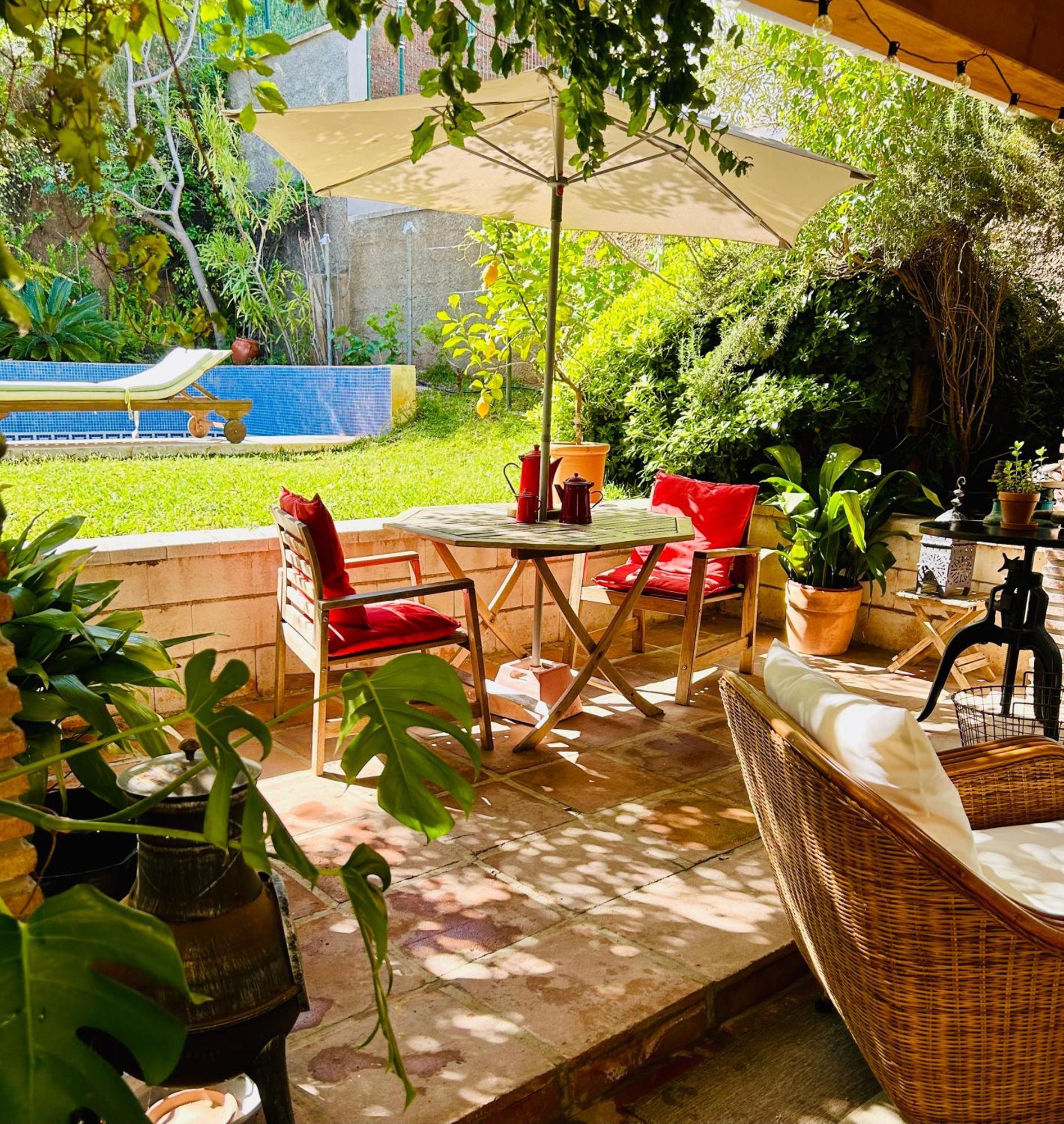 At In Malaga & Solo Travellers Frühstückspension 4*