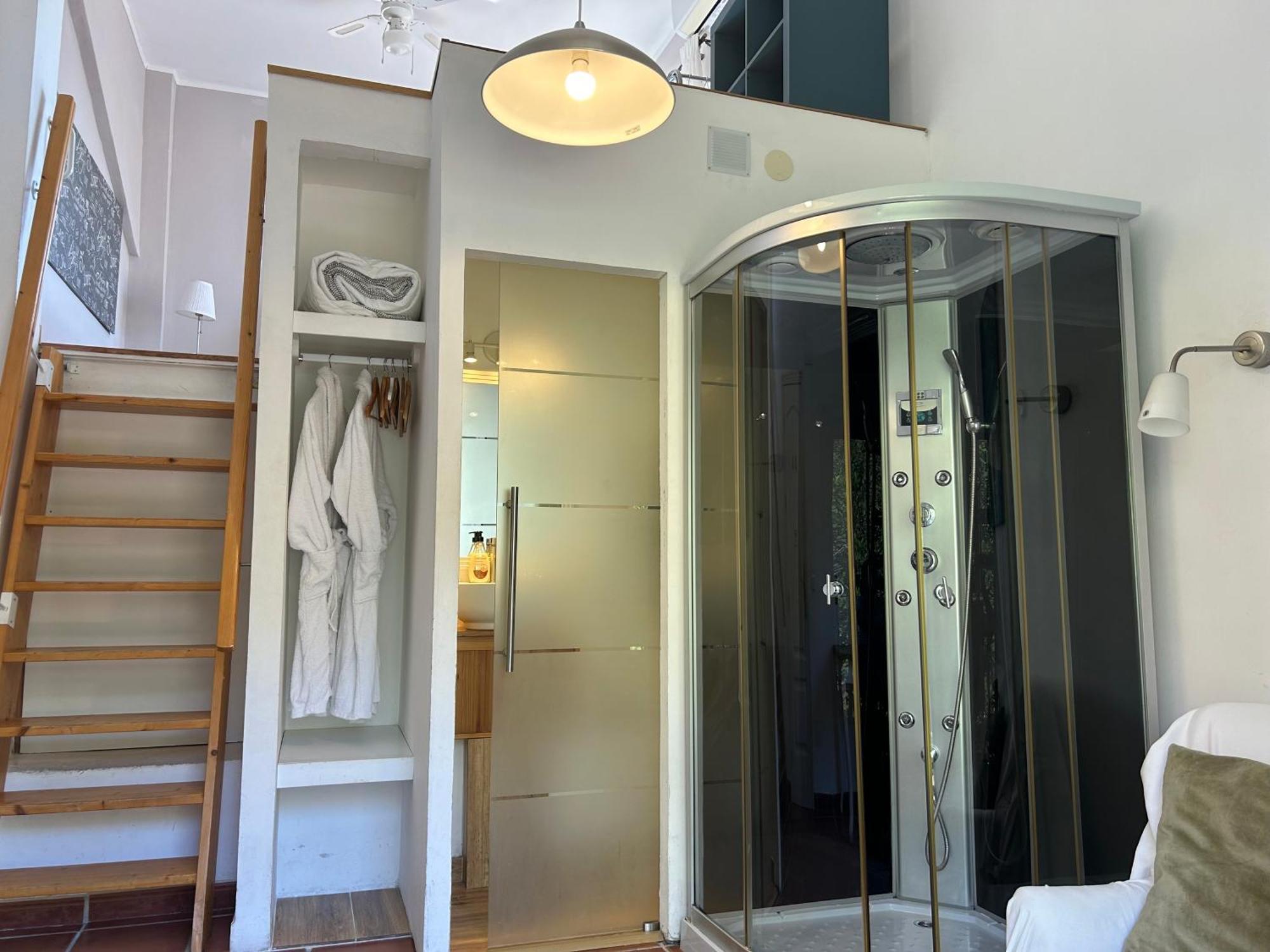 Bed & Breakfast At In Malaga & Solo Travellers Rincón de la Victoria