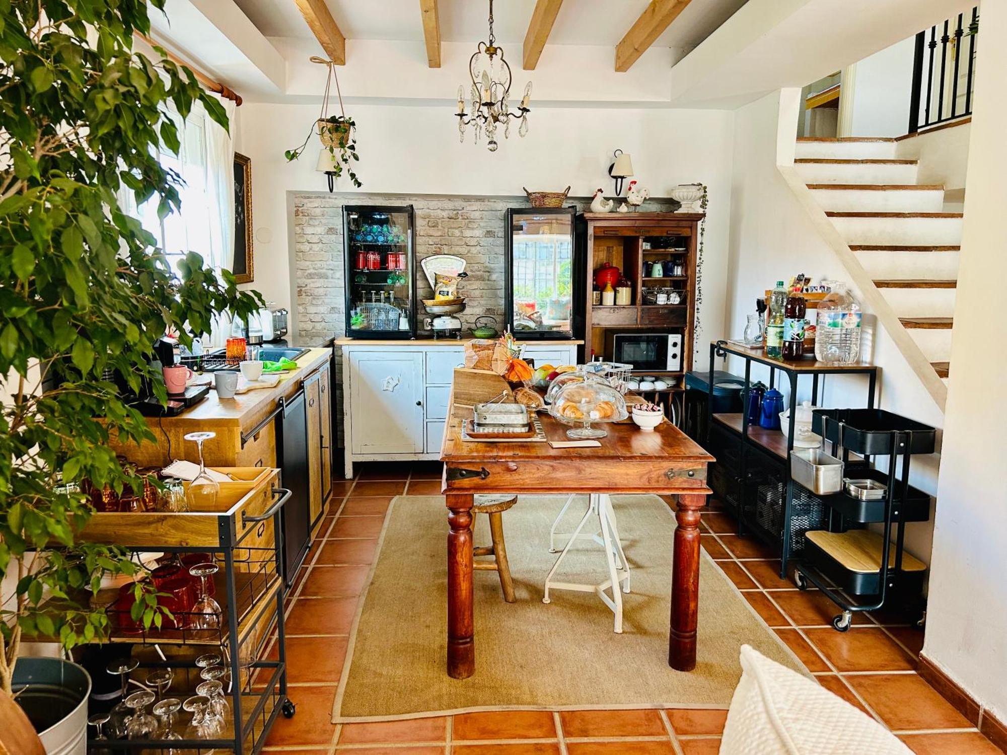 At In Malaga & Solo Travellers Bed & Breakfast 4*
